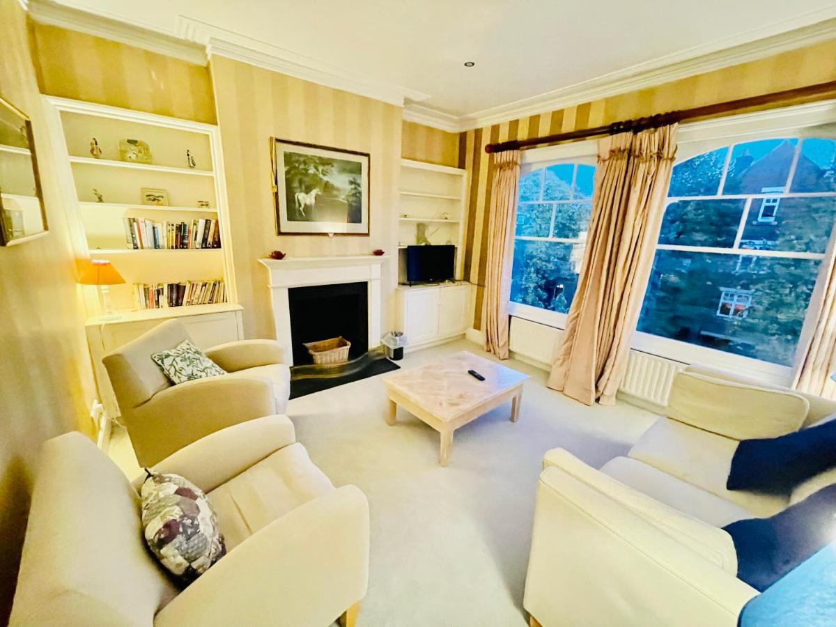 New Lovely 2-Bedroom Condo In Chelsea London Exterior photo